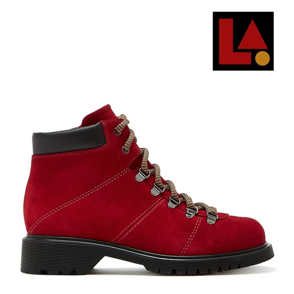 La CANADIENNE Shoes - La Canadienne Halsey Suede Bootie, size 6